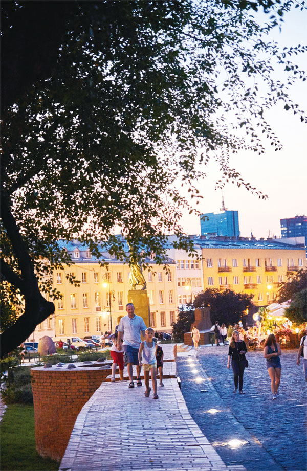 바르샤바 역사 지구 풍경