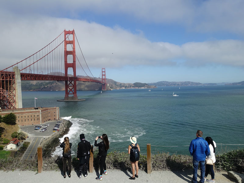 금문교는 샌프란시스코의 상징으로 언제나 인기가 높다