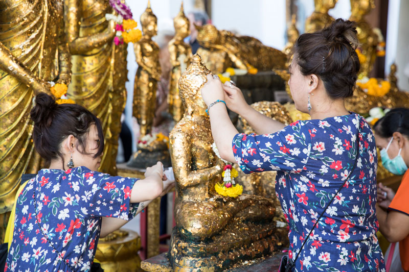 태국 불교 문화를 경험하기 좋은 왓 포