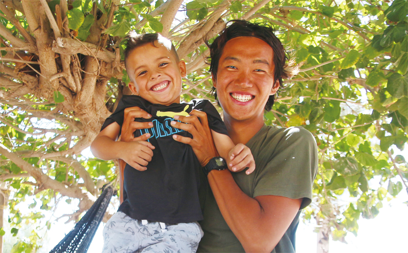 멕시코, 데셈보퀴에서 만난 한 아이. 웃음은 세계 어디에서나 통하는 행복의 언어다