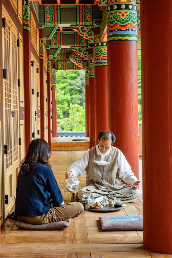 명상과 음식의 중요성을 설명하는 이태호 단장