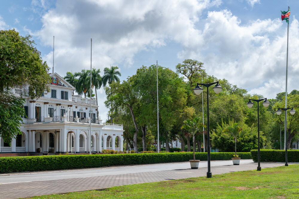 파라마리보 대통령 궁(The Presidential Palace)
