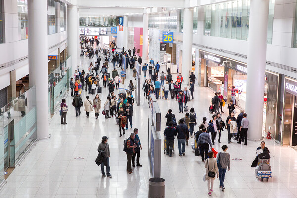 코로나 이전 북적이는 인천공항