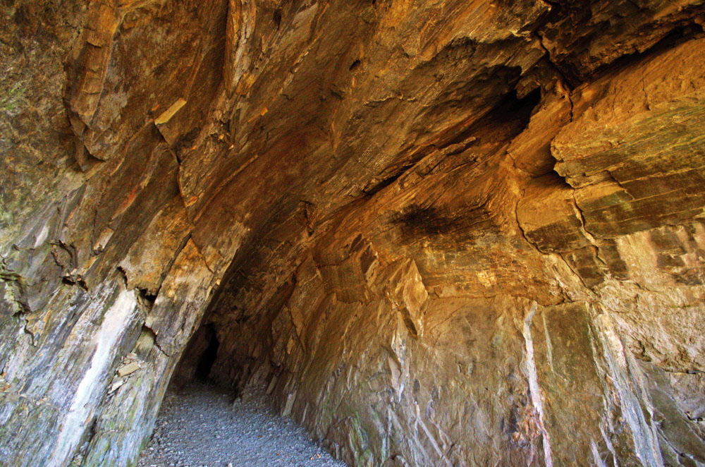 청석굴 내부 초입. 굴의 길이는 약 60m 정도라고 알려졌다