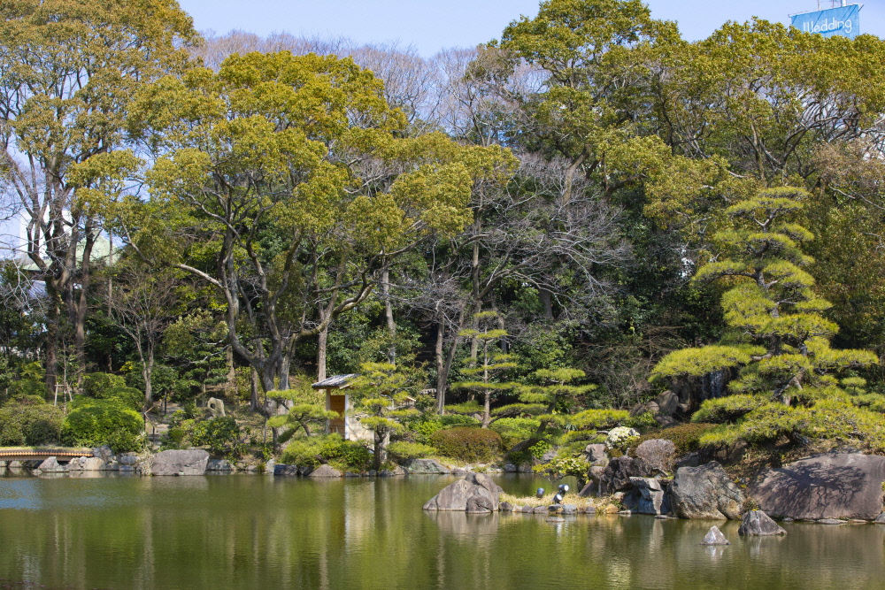 전형적인 일본식 정원, 케이타쿠엔