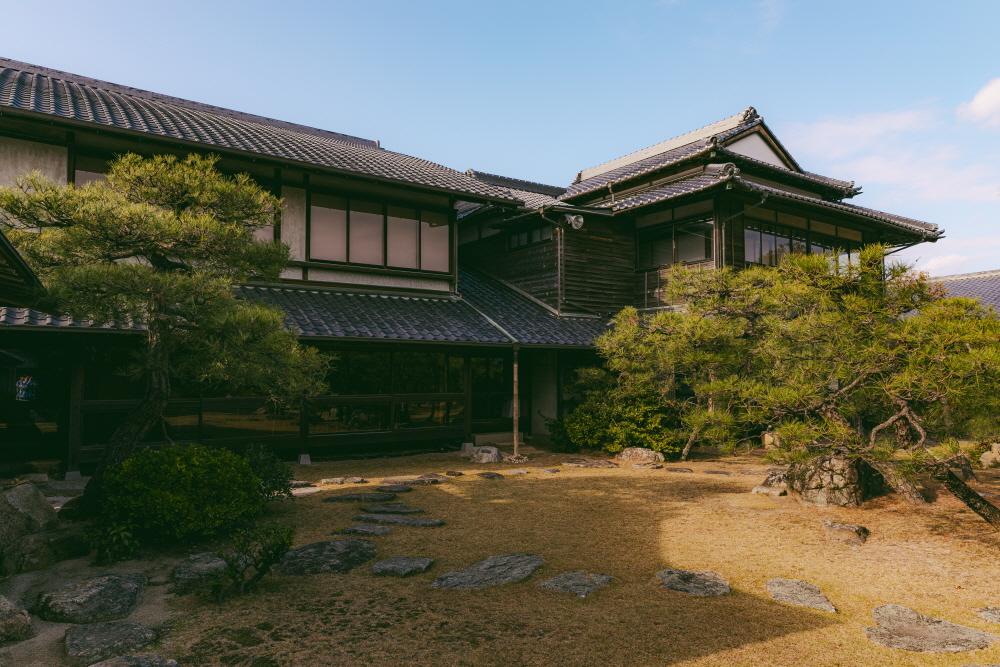 130년 전통의 가라쓰 료칸 ‘요요카쿠’