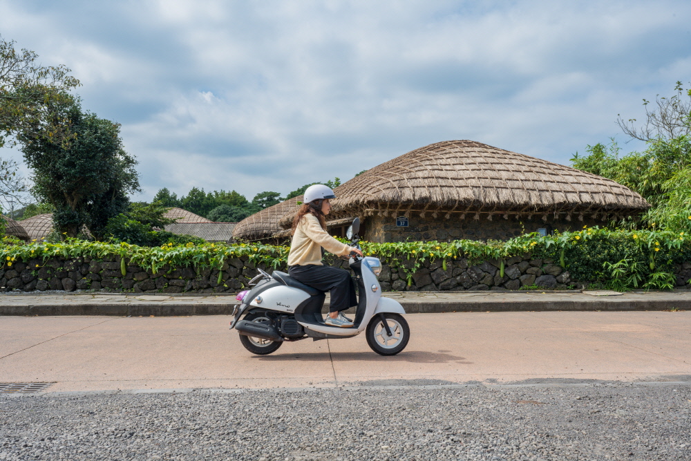 Một ngày chạy xe máy vòng Jeju, hướng dẫn vi vu Jeju bằng xe máy cho những tâm hồn tự do